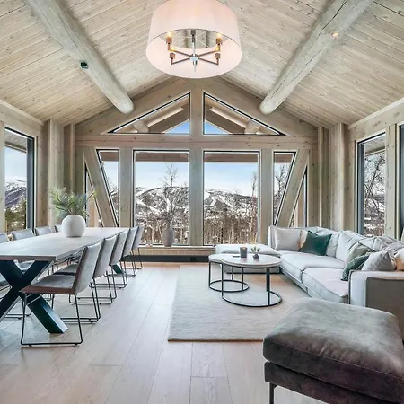 New Luxuary With Perfect Location On Geilo. * Flataker